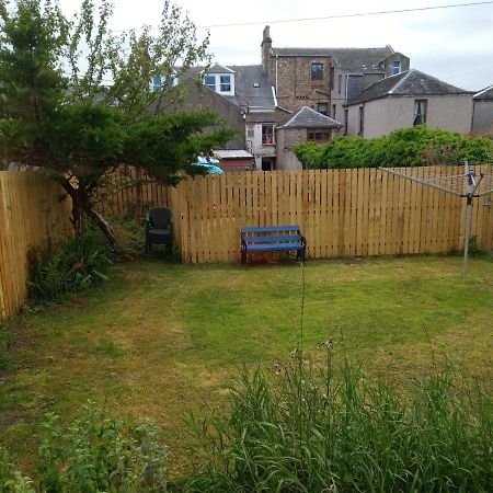 On Yer Bike & Gone Fishin Villa Millport Bagian luar foto