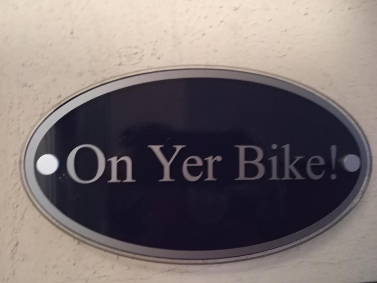 On Yer Bike & Gone Fishin Villa Millport Bagian luar foto