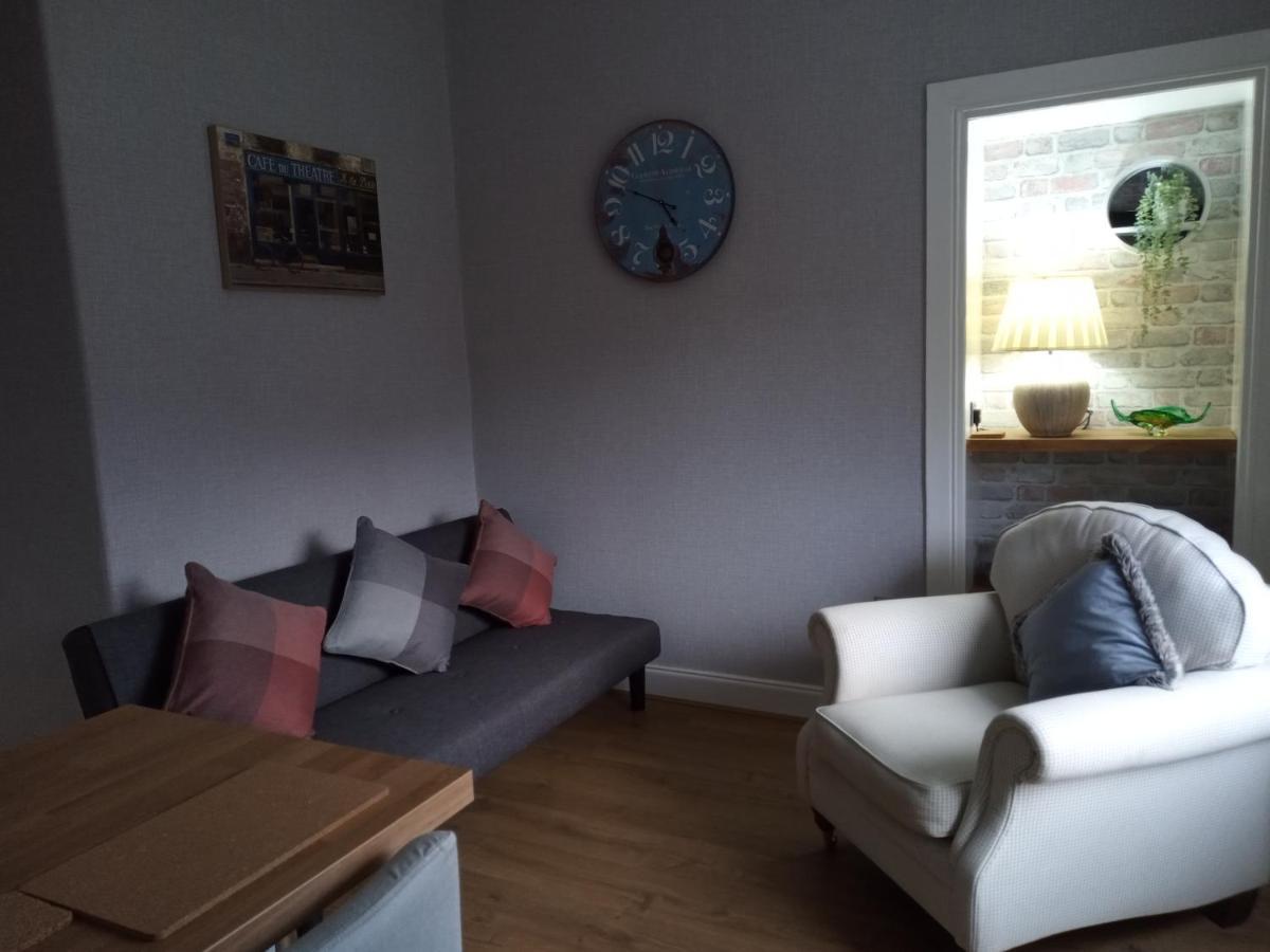 On Yer Bike & Gone Fishin Villa Millport Bagian luar foto